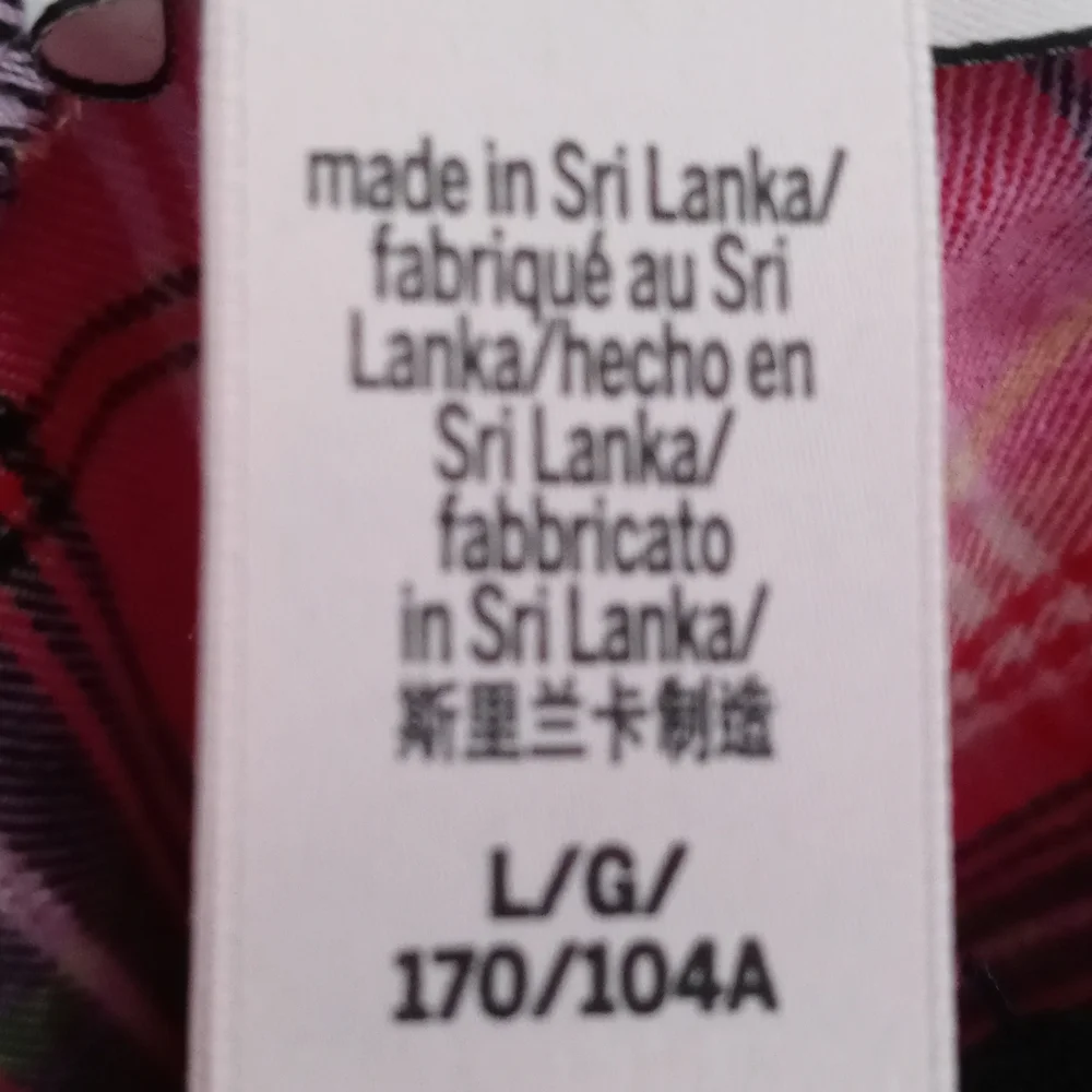 Cozy Victoria's Secret PJ Pink flannel set. - Picture 6 of 13